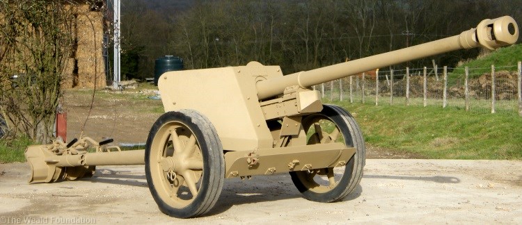 Panzerabwehrkanone 40 Pak 40 7.5 cm 1 DSCF5311
