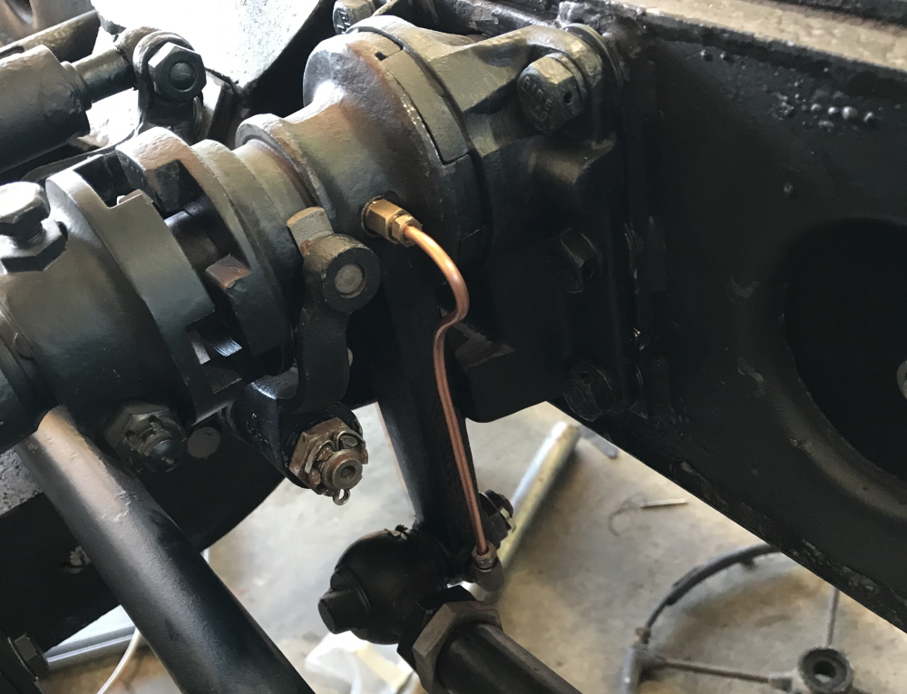 Inside Track - Sd.Kfz.223 3.Serie – Zentralschmierung – Central Lubrication